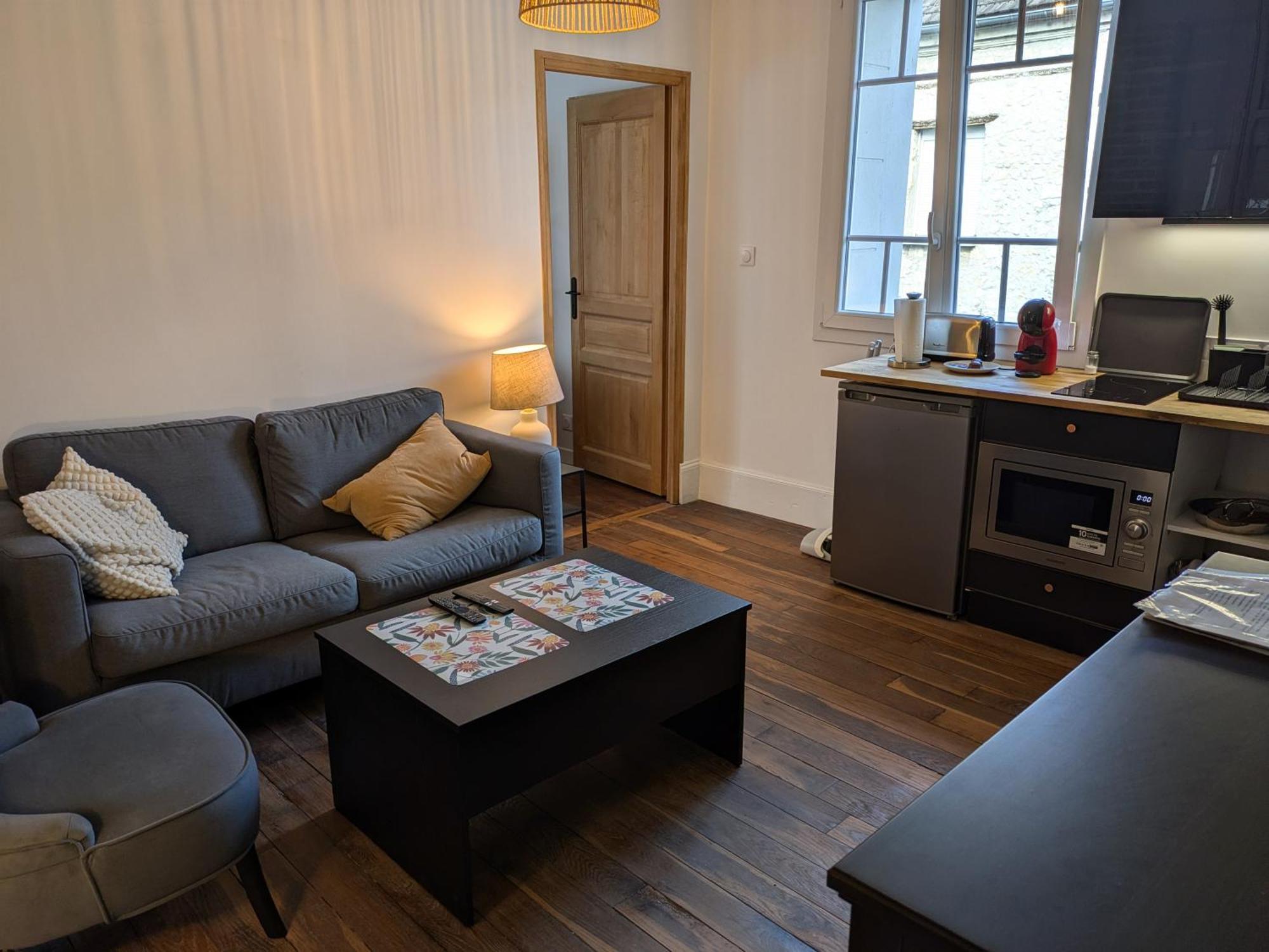 2 Pieces Neuf Centre Ville, Magny Compiegne Margny-les-Compiegne ภายนอก รูปภาพ